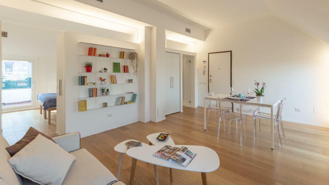 Stunning View Apartment Milano Dış mekan fotoğraf