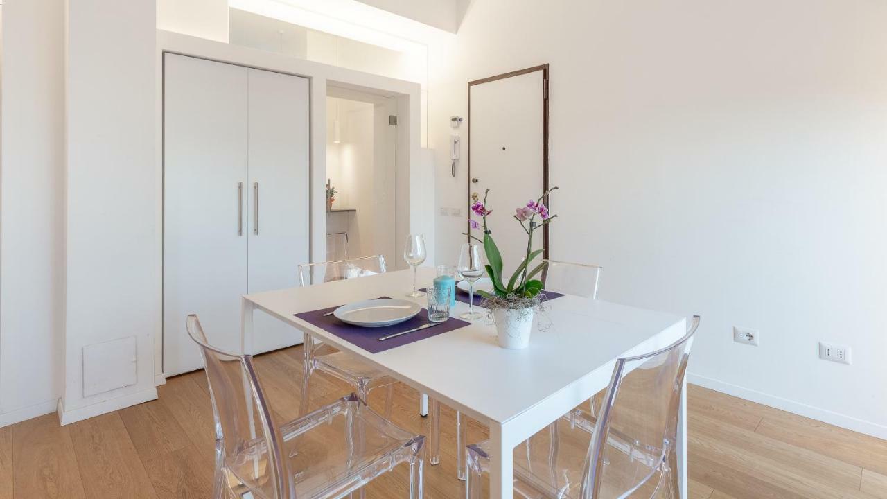 Stunning View Apartment Milano Dış mekan fotoğraf