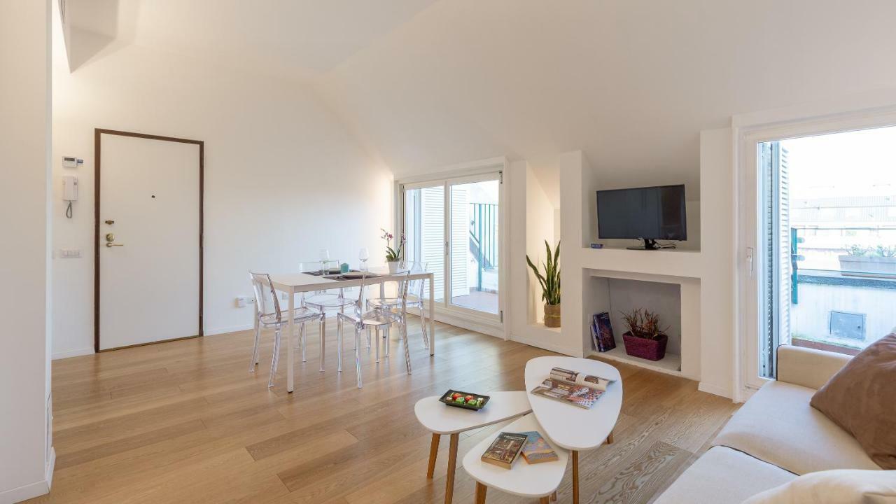 Stunning View Apartment Milano Dış mekan fotoğraf